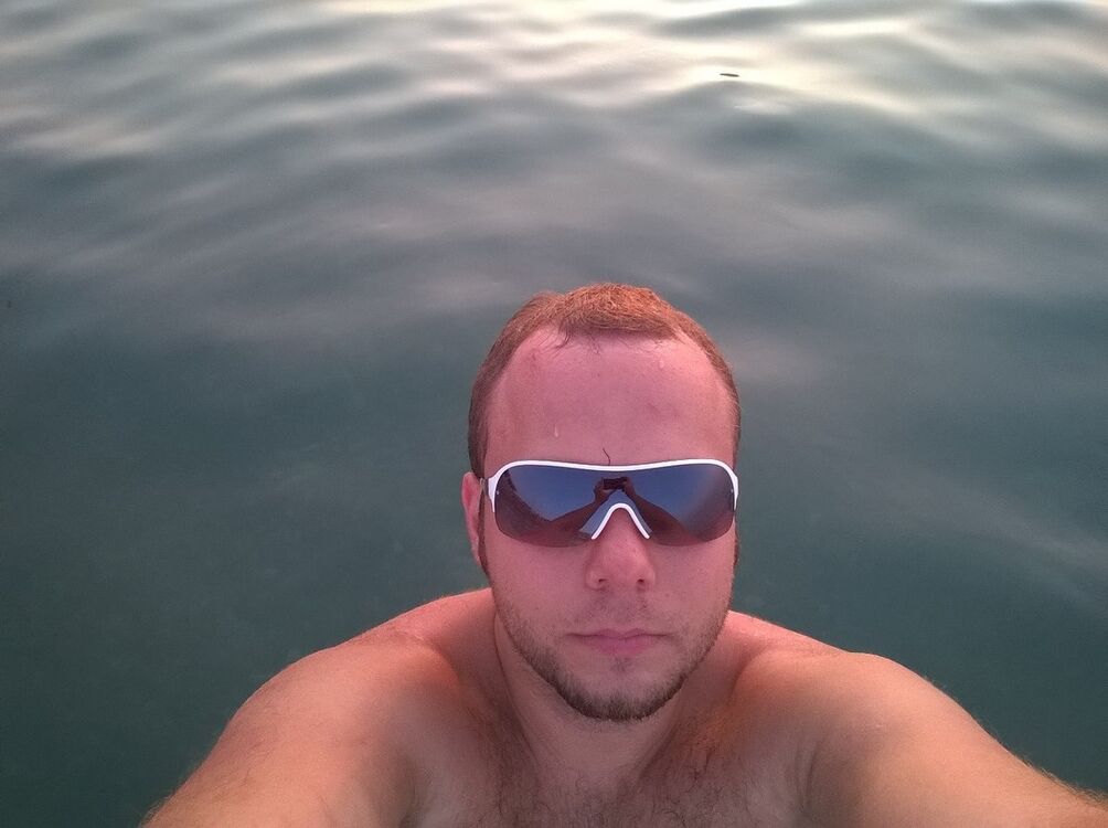  ,   Ivanyous, 35 ,   ,   , c 