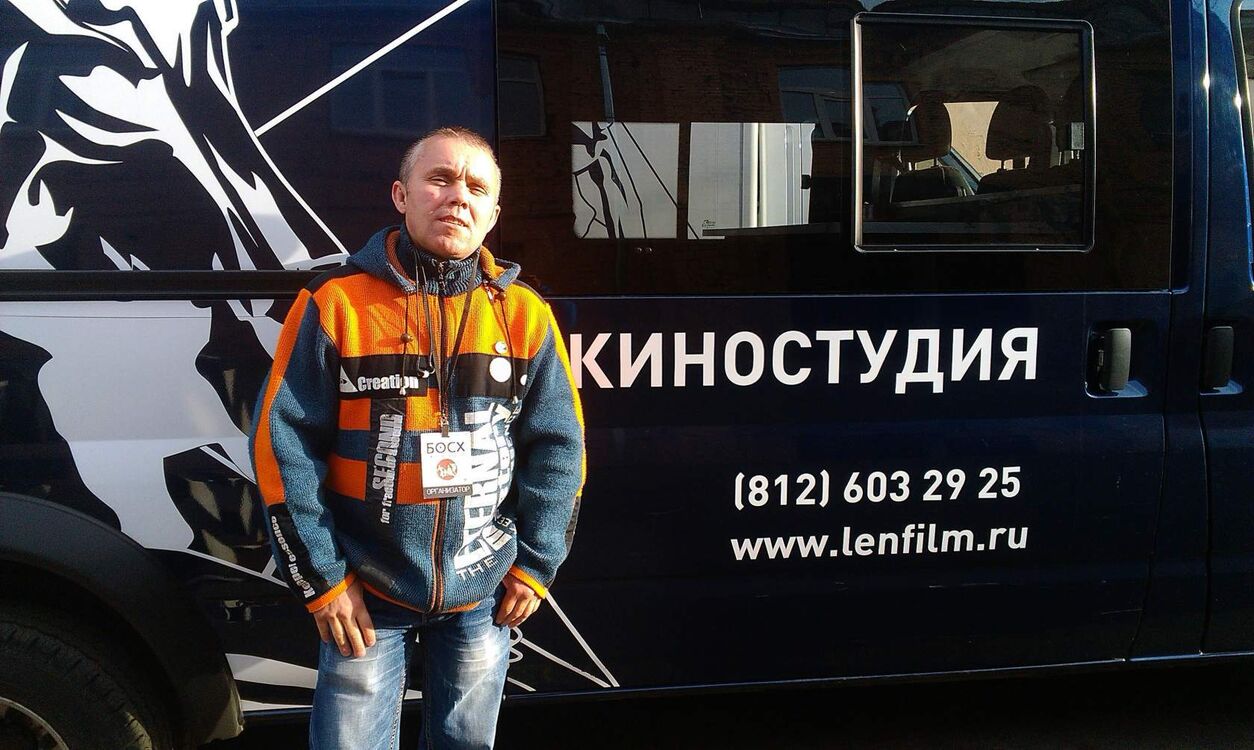  31625330  , 53 ,    -