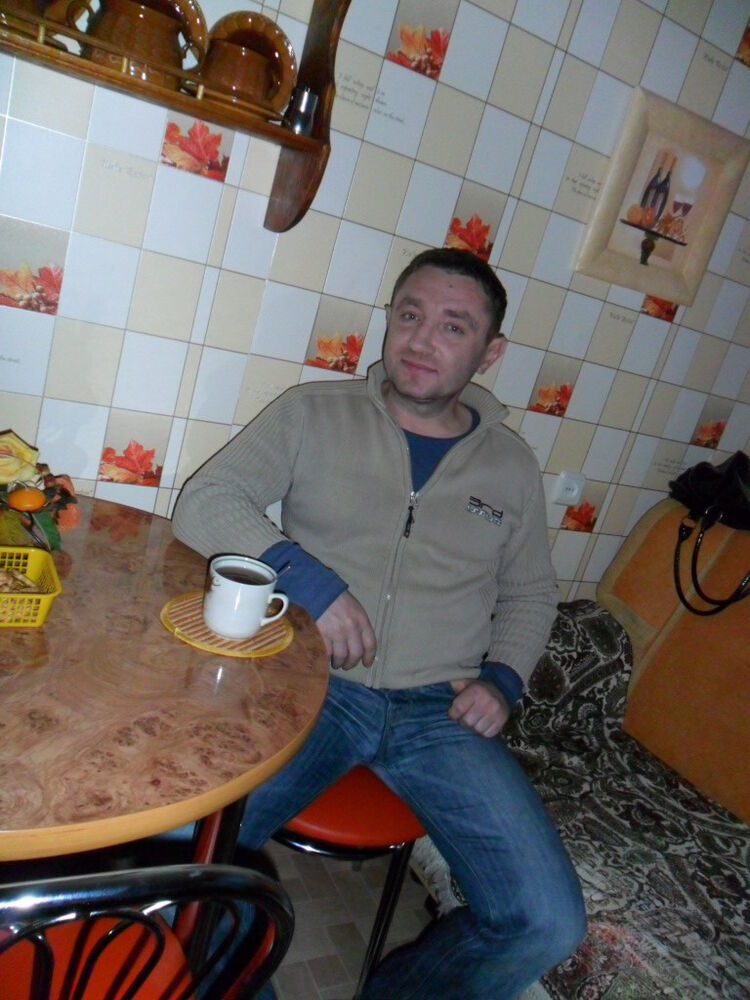  ,   Igor, 53 ,   