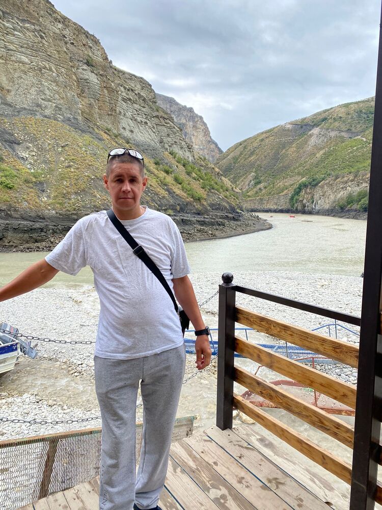  28831230  Nikolay, 42 ,    