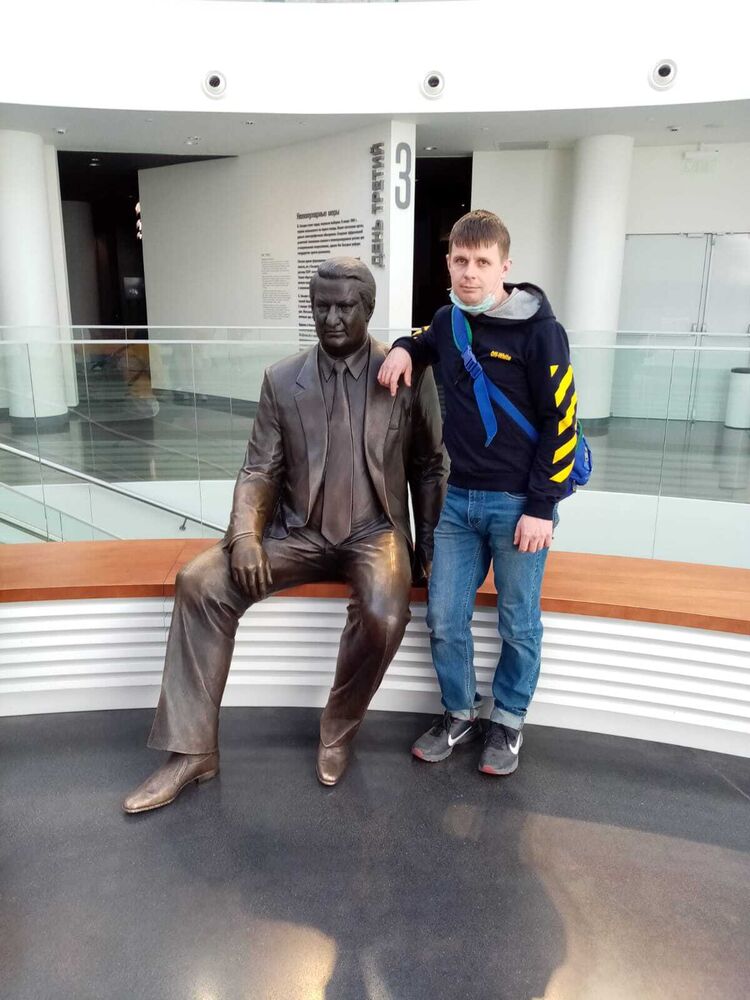 ���� 28998940 ������� ��������, 32 ����, ���� ���������� � ����������