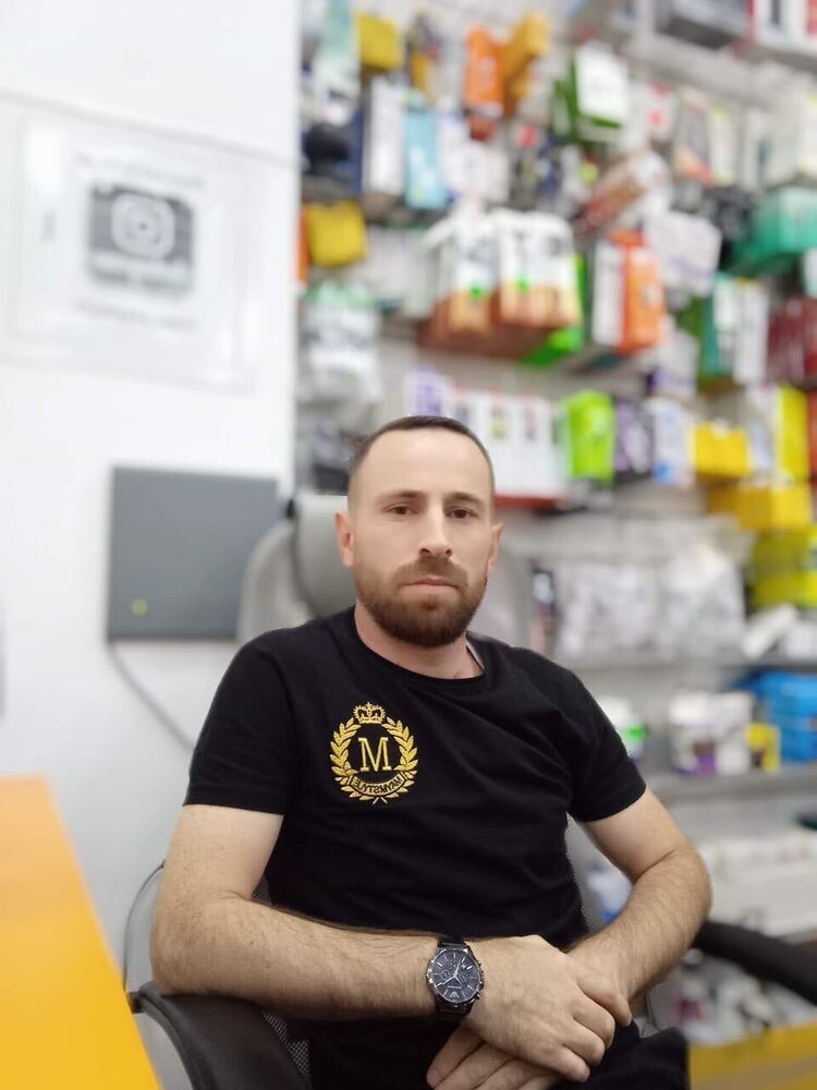  52717390  , 42 ,    