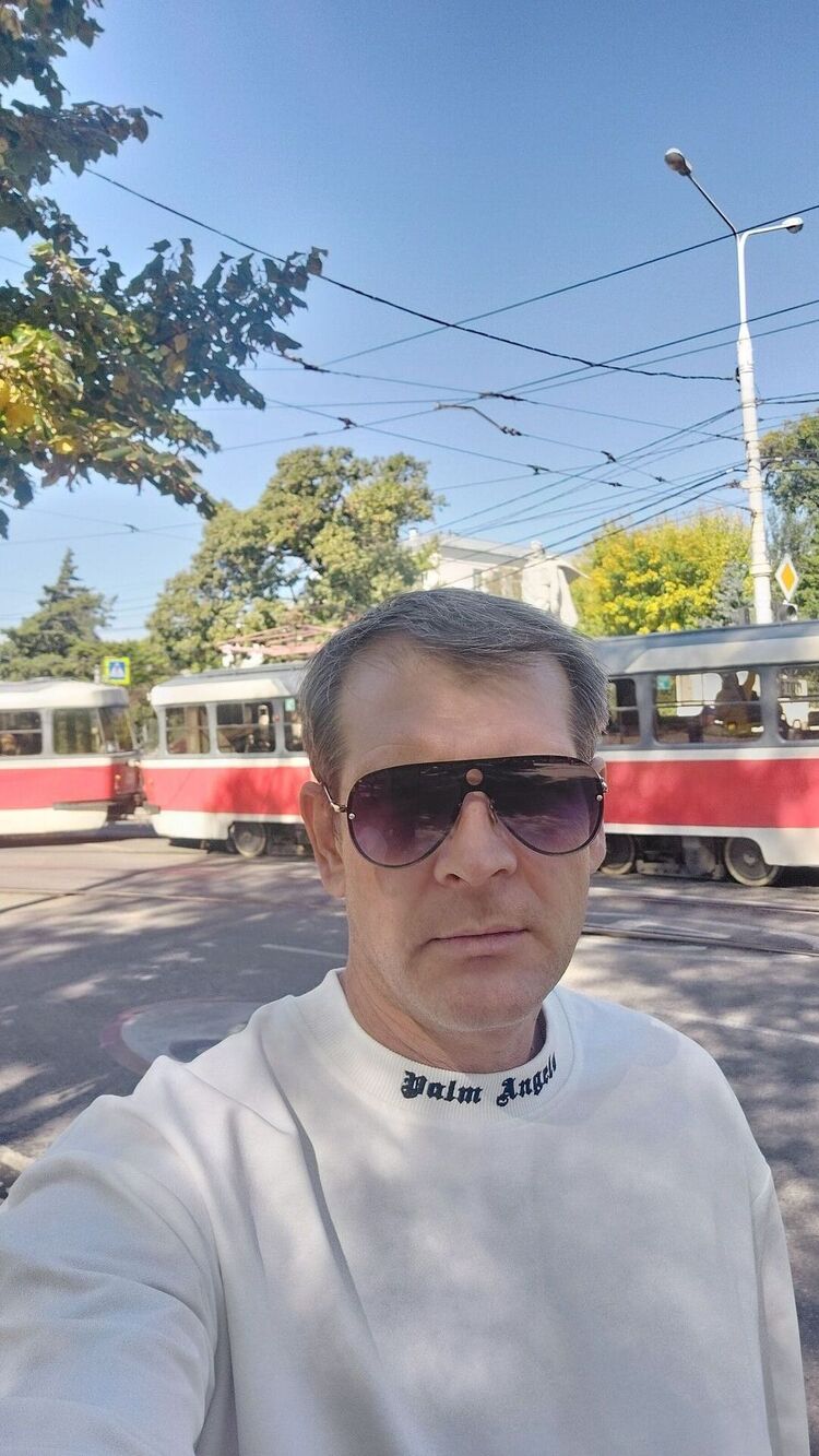  30813890  , 47 ,    