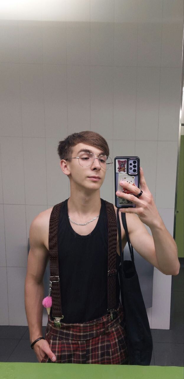  ,   Ryan_Hillier, 20 ,   ,   