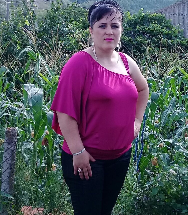  ,   Liudmila, 52 ,   ,   , c 