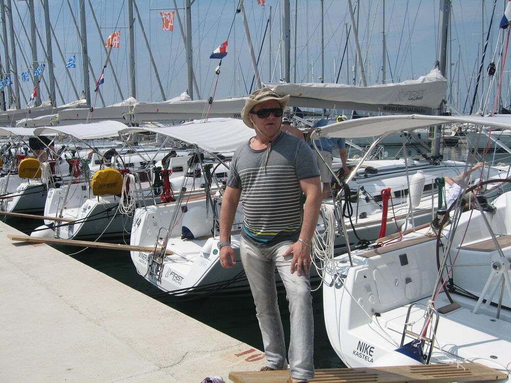 ���� 24845540 ������� ������, 52 ����, ���� ���������� � ������������