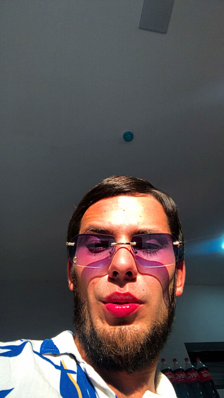 49837000  , 28 ,    