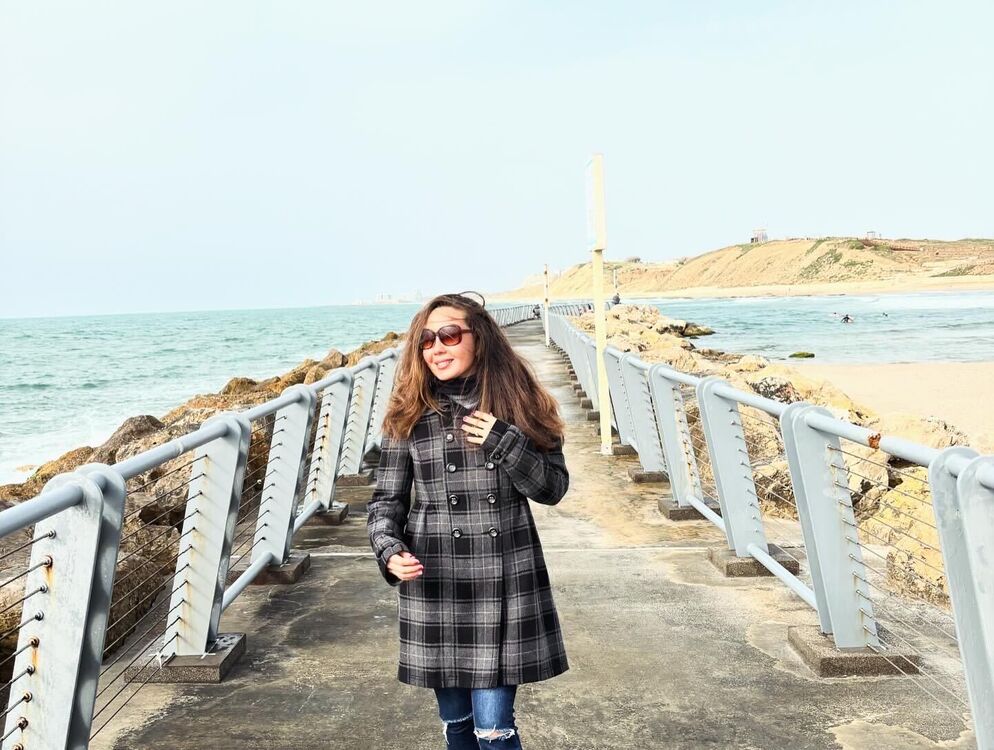  Nicosia,   , 36 ,   c 