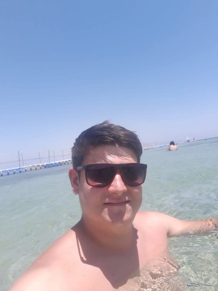  ,   , 33 ,   ,   
