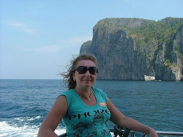  10253680  , 53 ,    -