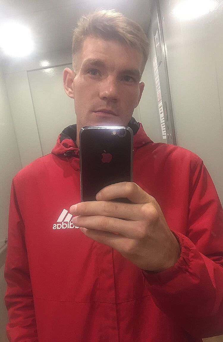 ���� 23717140 ������� ������, 27 ���, ���� ���������� � ������������