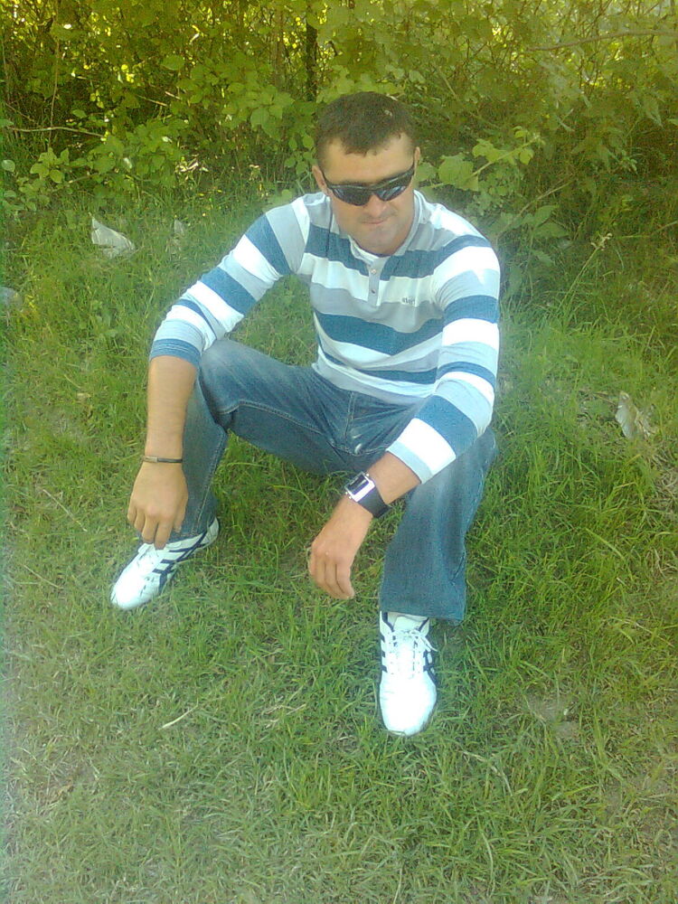  ,   Aleksi, 42 ,   ,   
