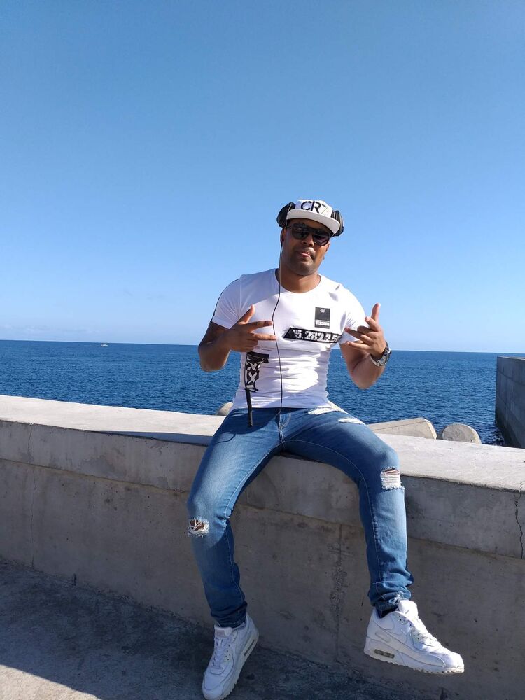  50828080  Dannyel, 37 ,    Cascais