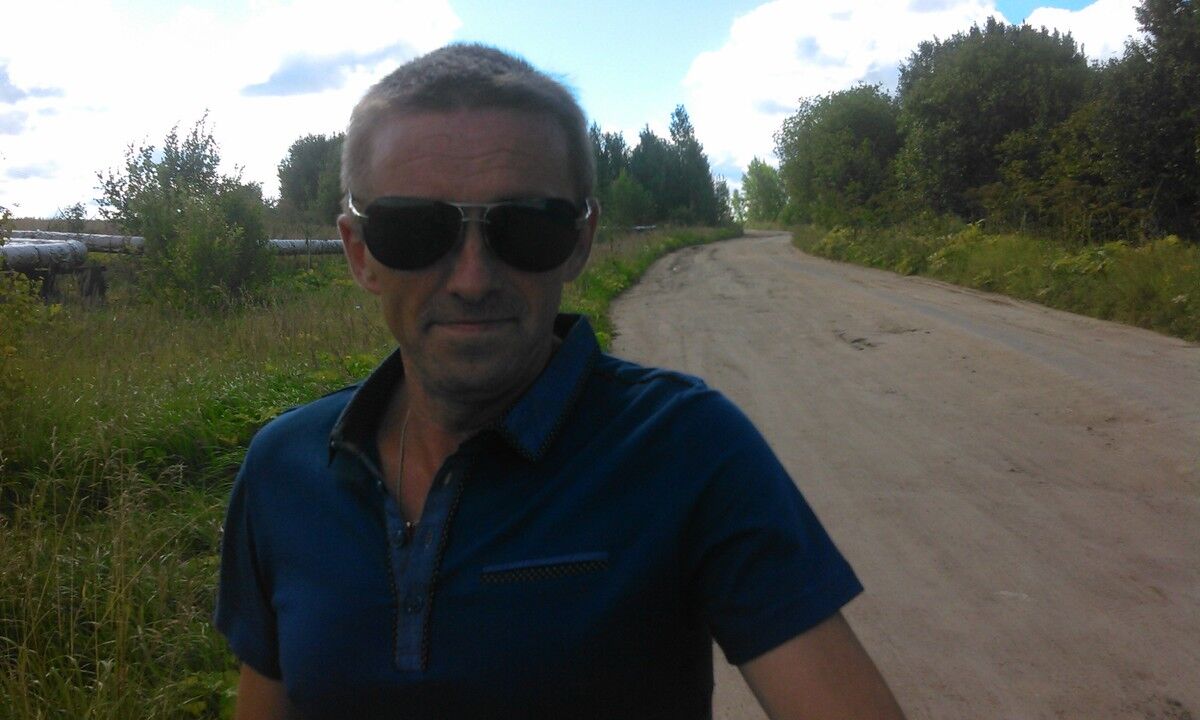  7614270  Nik, 56 ,    