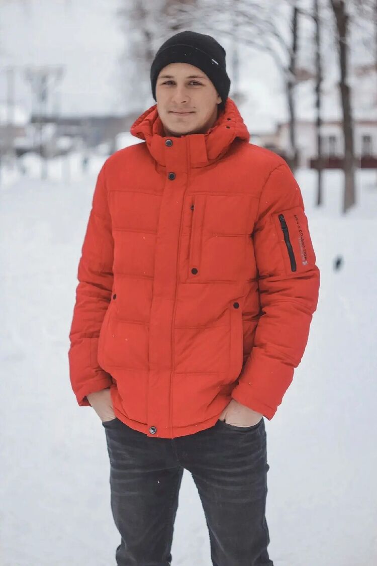  ,   Konstantin, 28 ,   ,   , c , 