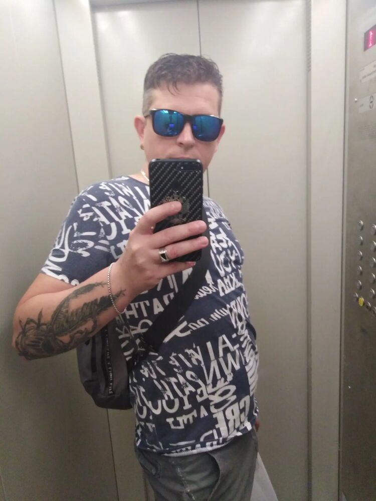  44222740  , 39 ,    