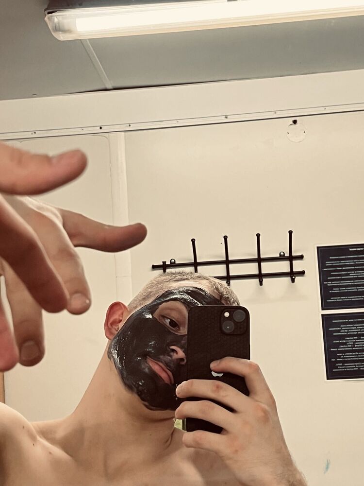  38625290  , 22 ,     