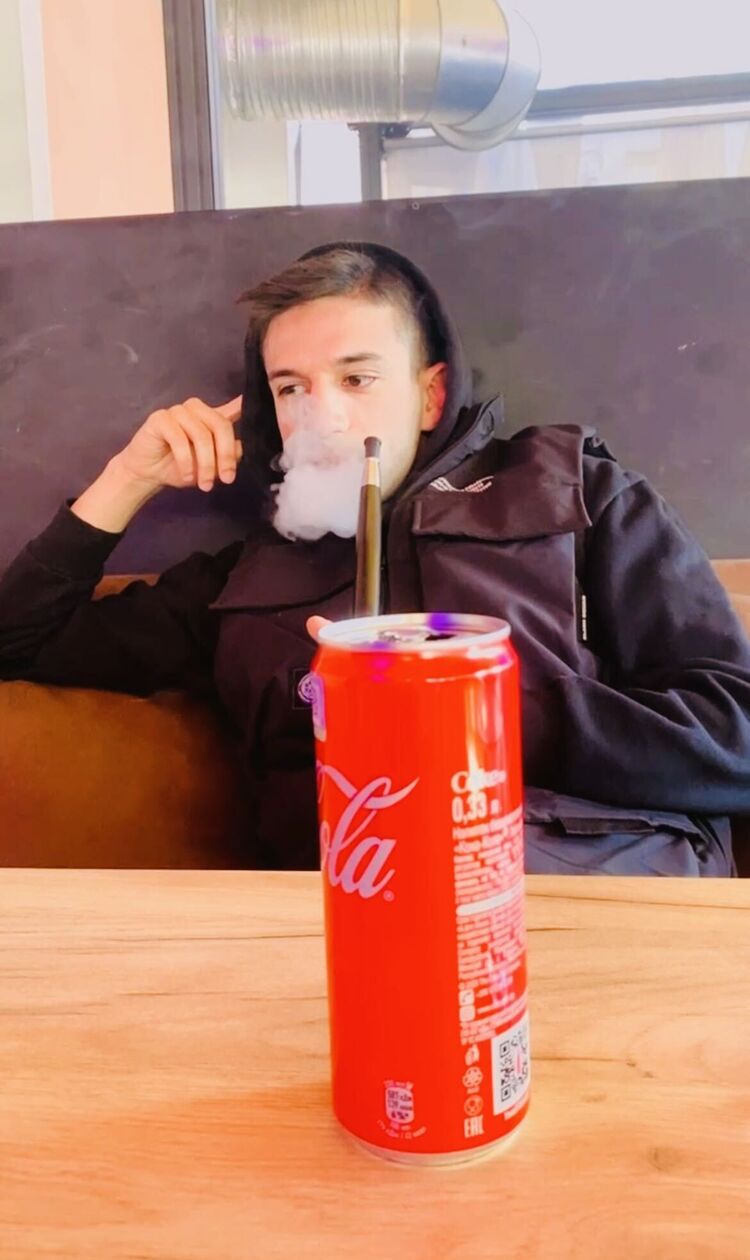  ,   Senior, 29 ,   ,   , c , 