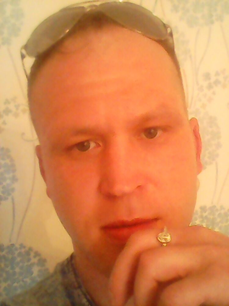  7483950  Dgon, 39 ,    