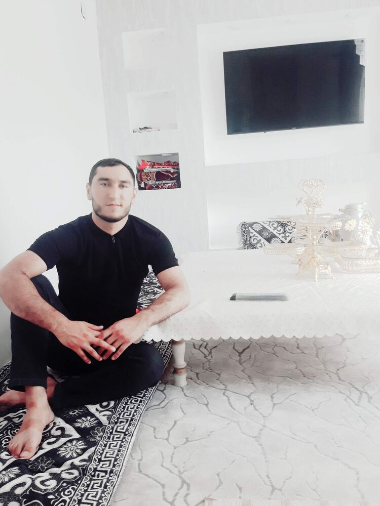  45998870  Aslam, 26 ,    
