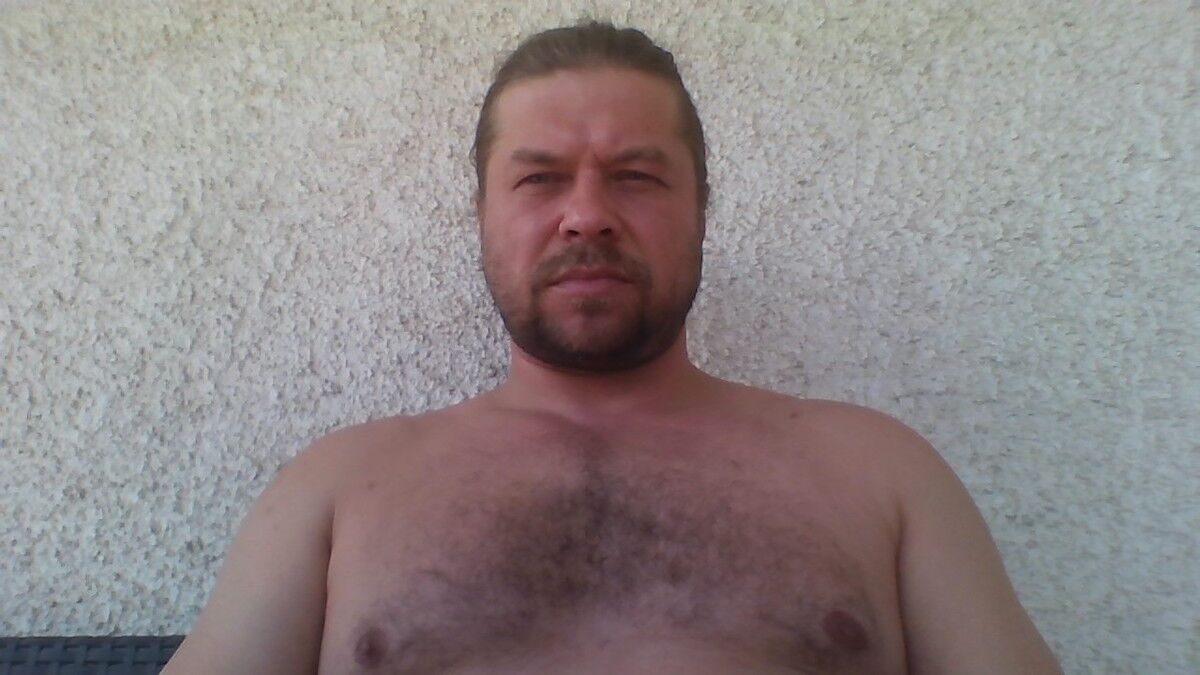  Cologno Monzese,   Dmitro, 51 ,   ,   , c , 