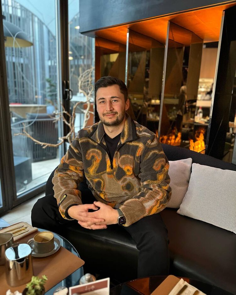  ,   , 37 ,   ,   