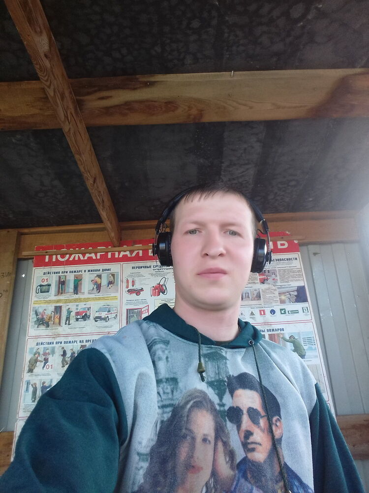  ,   Denis, 36 ,   ,   , c 