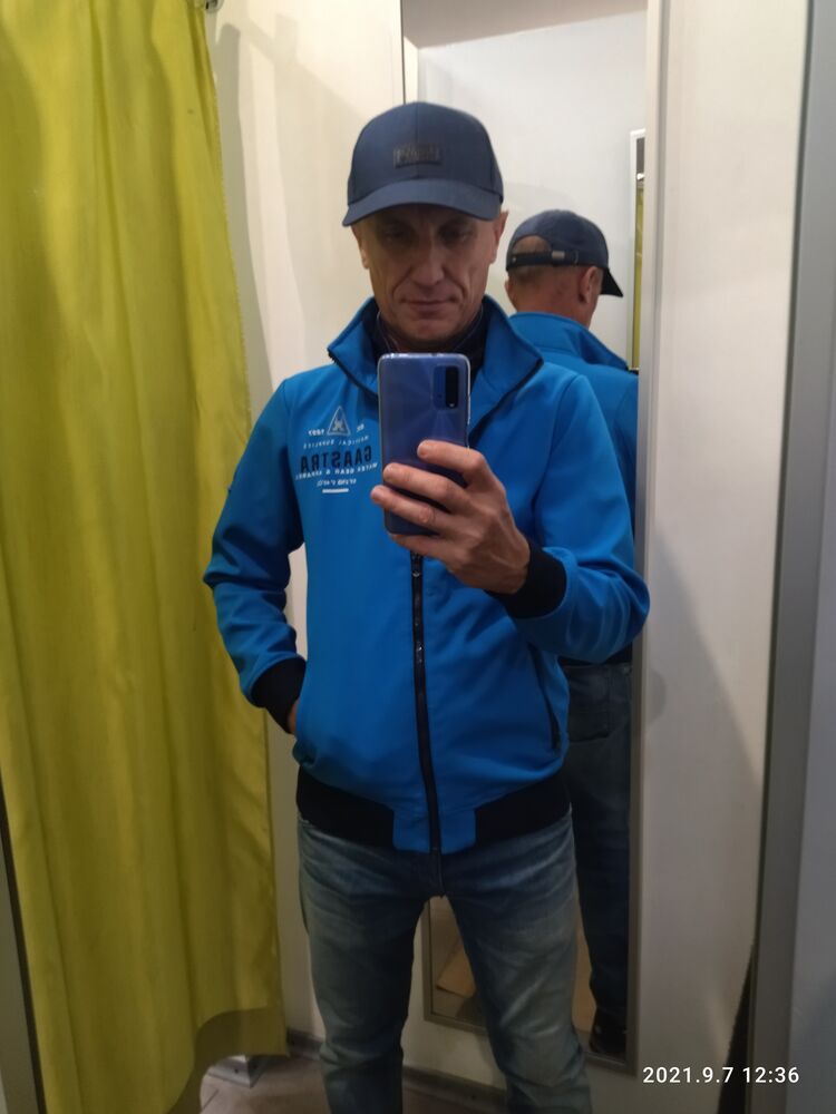  23882860  , 52 ,    
