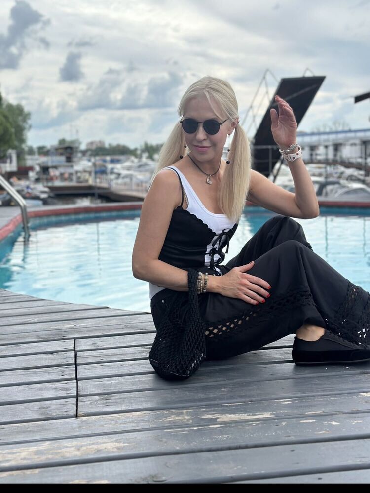  ,   , 52 ,   c 