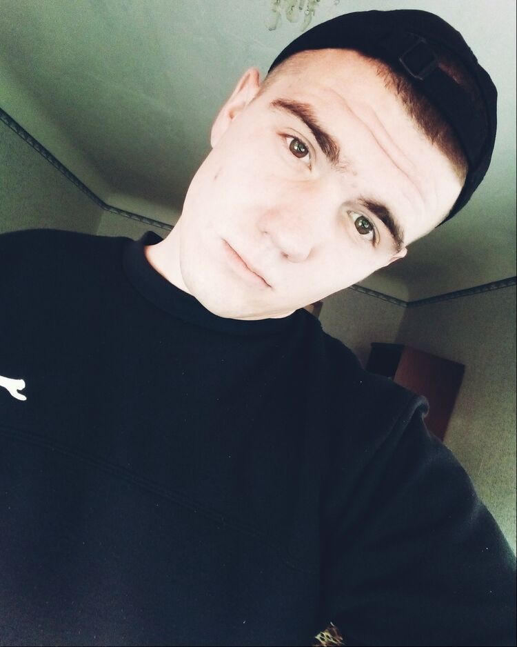  15749170  , 28 ,    