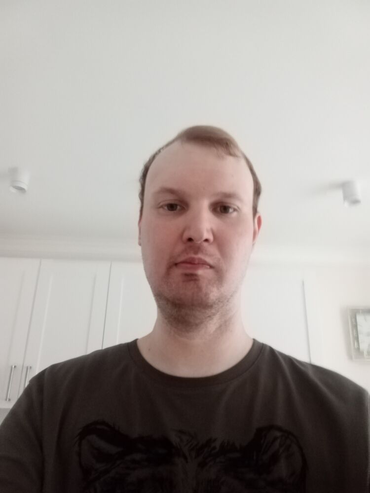  45743870  , 32 ,    