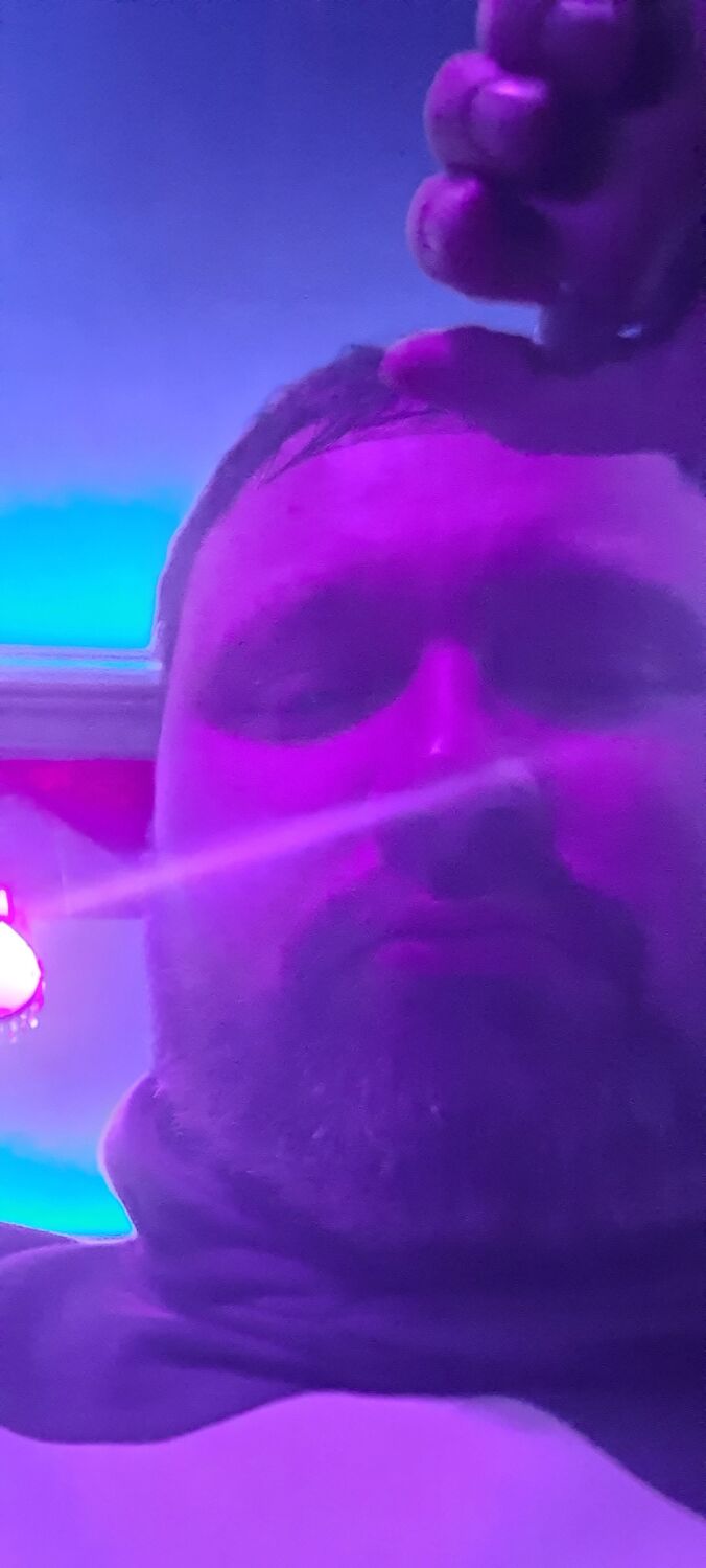  42043880  , 39 ,    