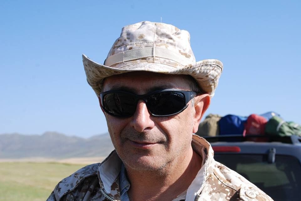  ,   Armen, 62 ,   