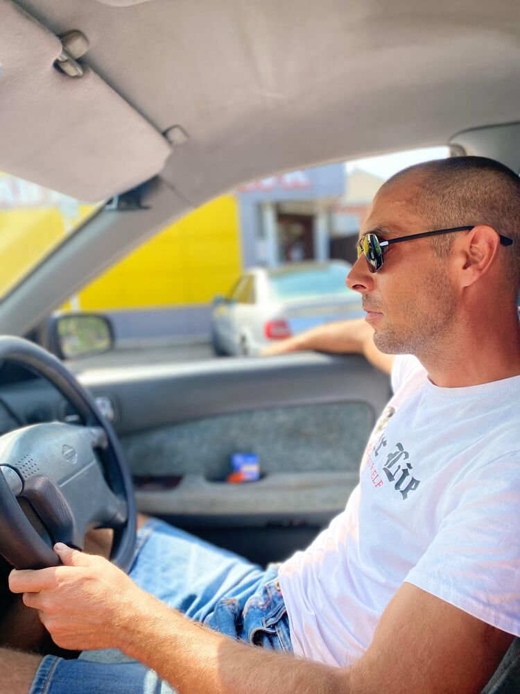  ,   Timofei, 39 ,   , 