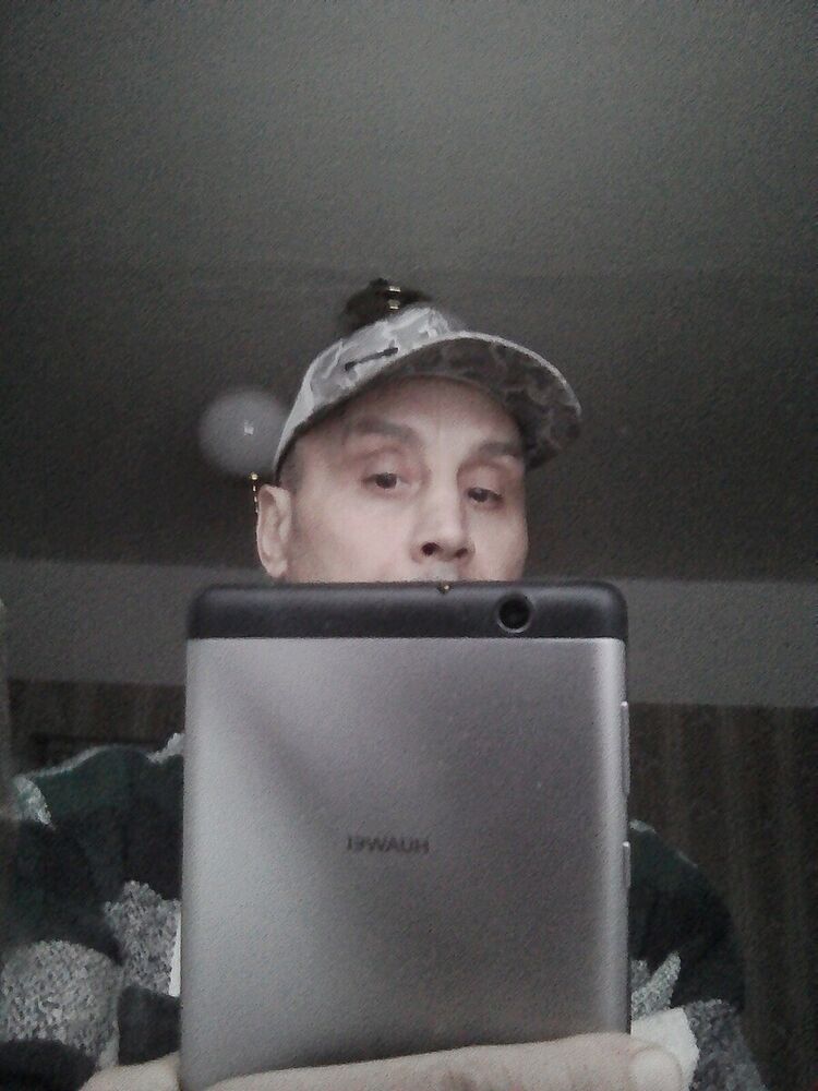  ,   Alik, 45 ,   