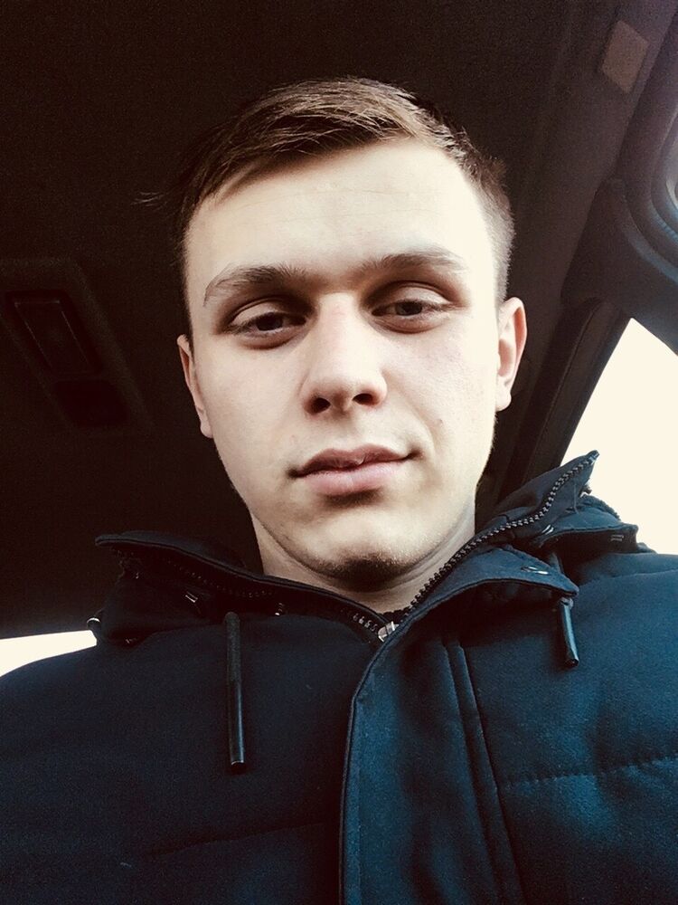  18526020  , 25 ,    