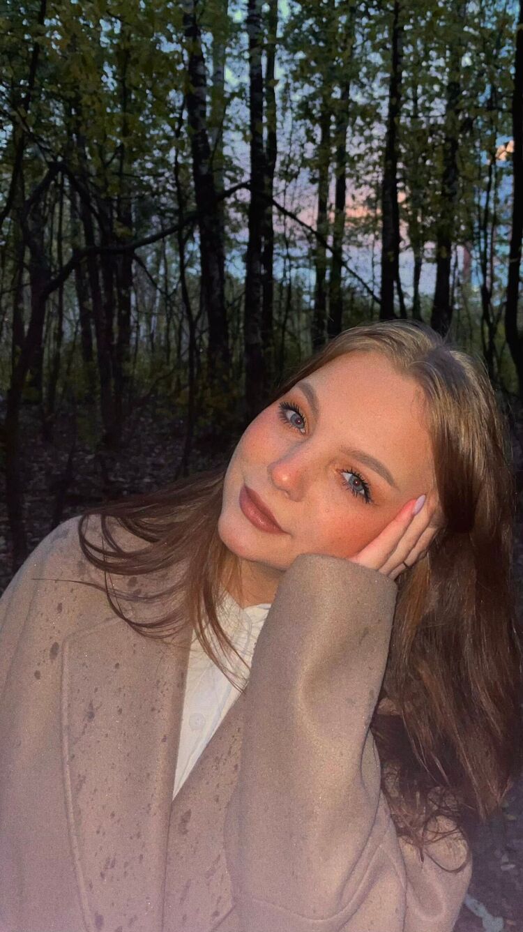  53775200  , 23 ,    -