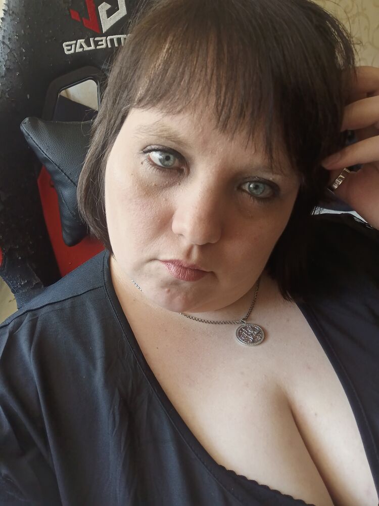  43705420  , 33 ,    