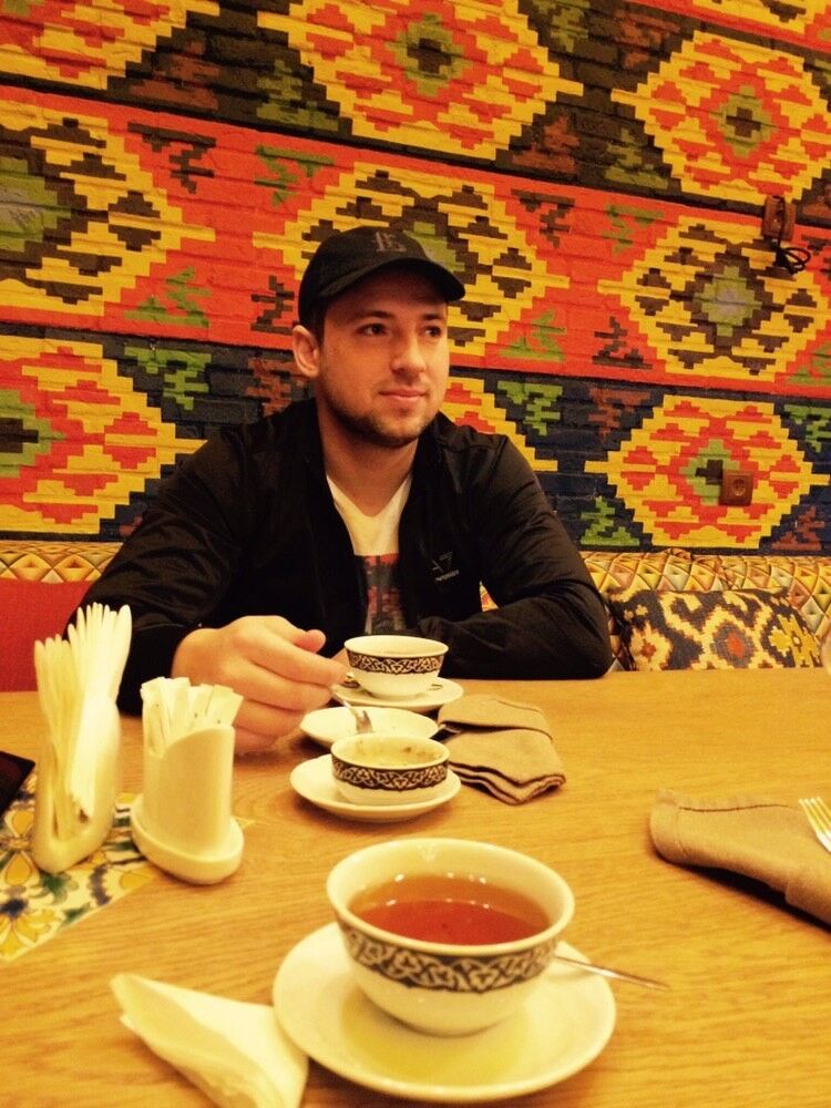  16984500  Mister, 40 ,    