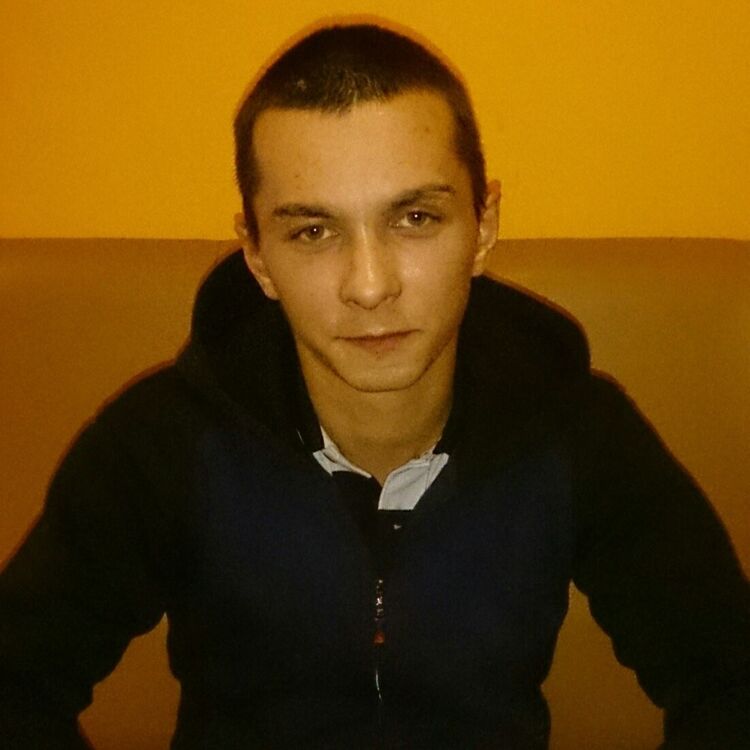  8723220  , 39 ,    