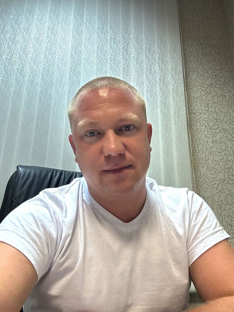  37570710  , 39 ,    