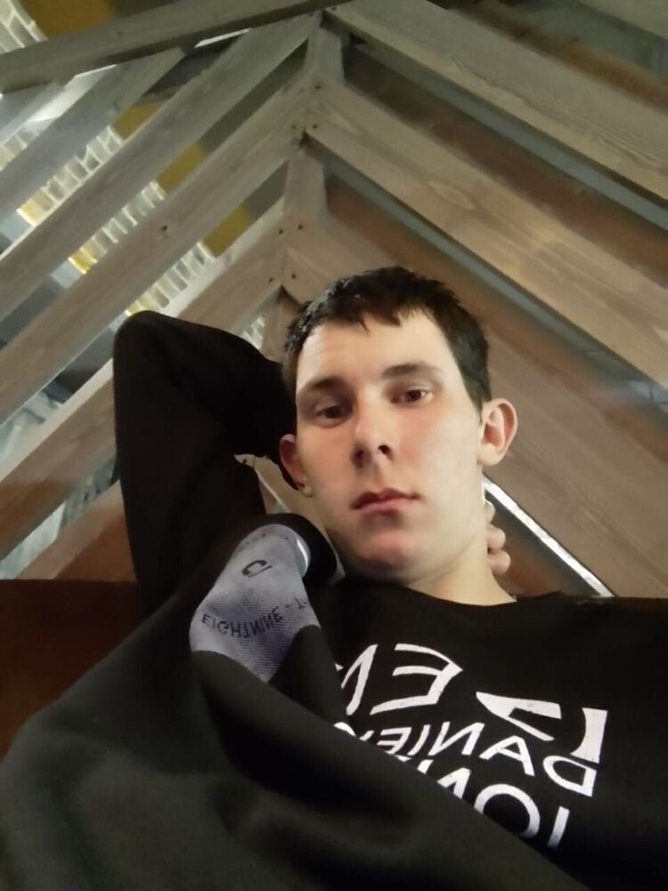  44633530  , 25 ,    