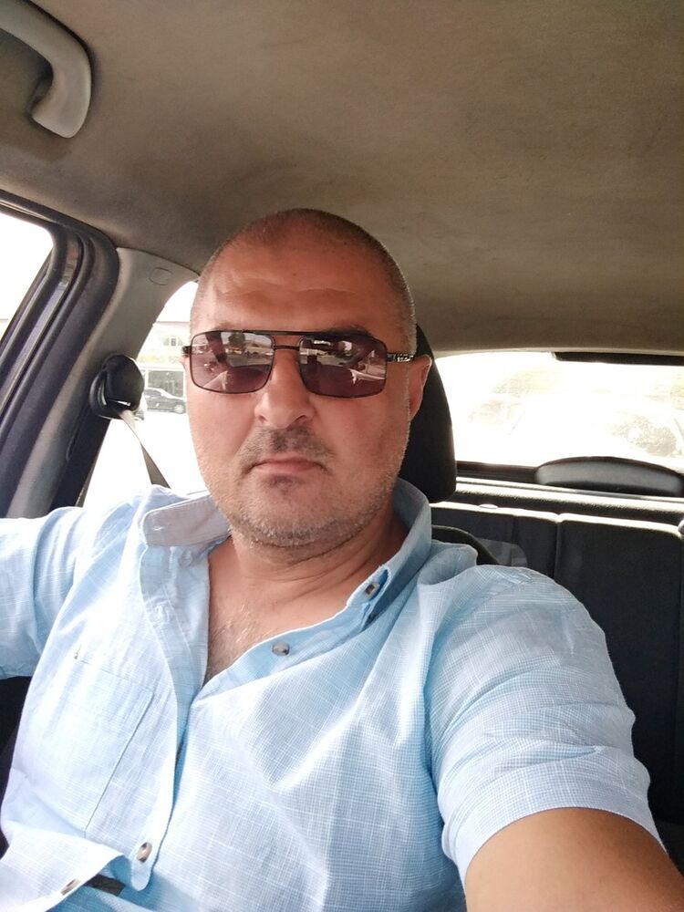  ,   Liov, 44 ,   ,   , c 