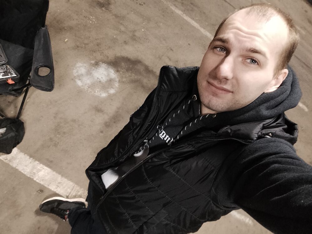   ,   Maks, 28 ,     , c 
