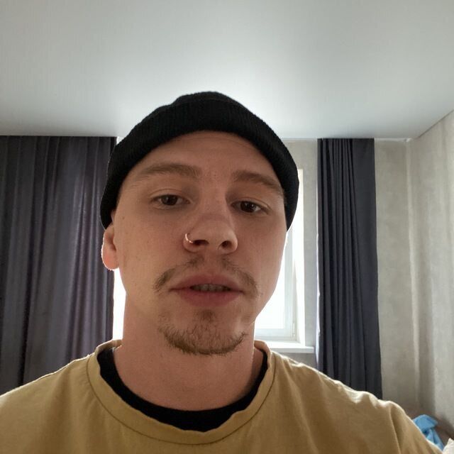  38428550  Seven, 27 ,    