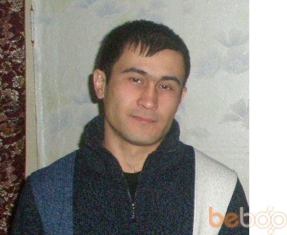  ,   Aziat, 47 ,  