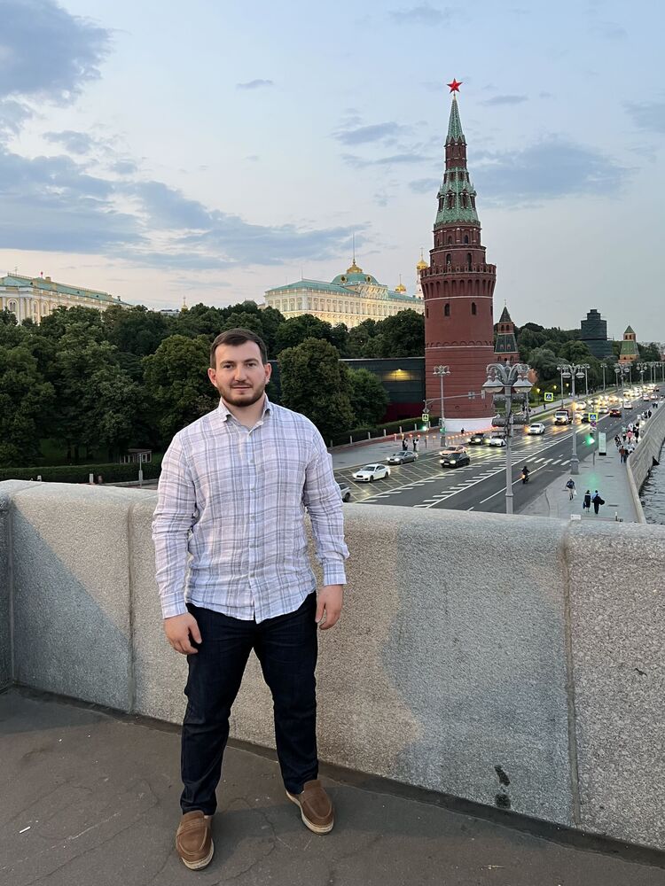  54384580  Adam, 31 ,    