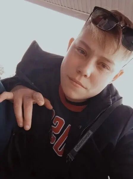  43127490  , 25 ,    