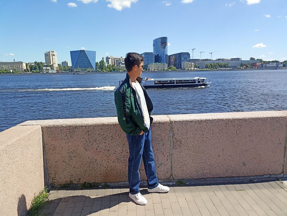  28722810  FAZLIDDIN, 22 ,    -