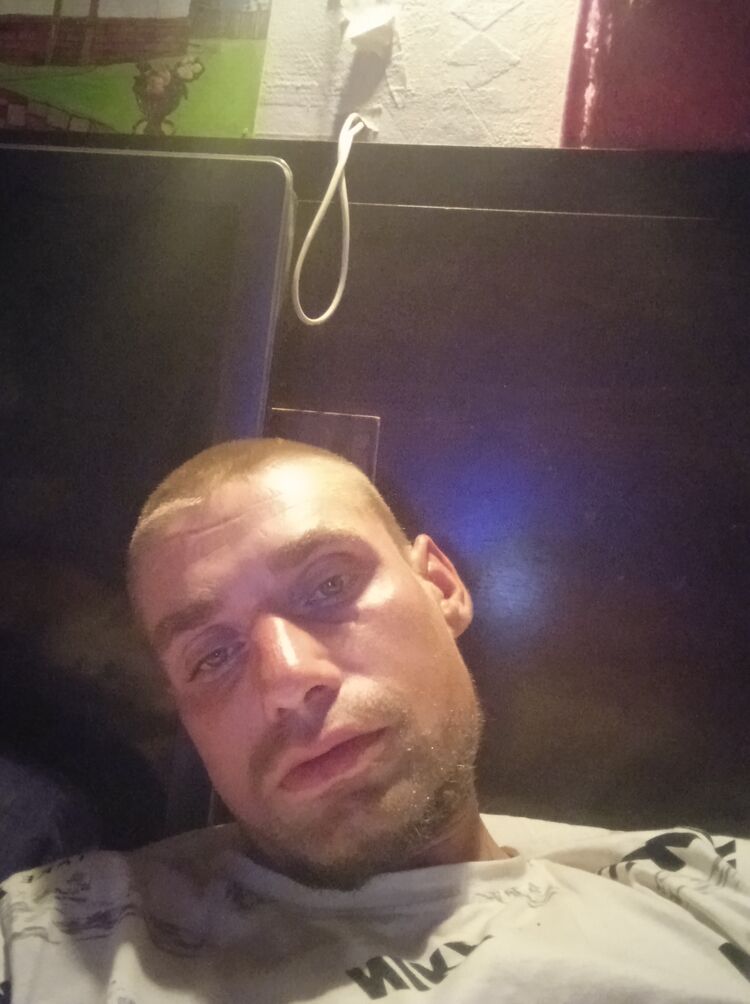  45867990  , 31 ,    
